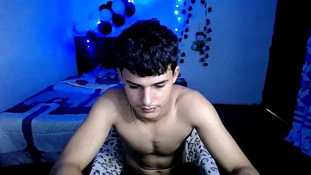 Snapshot of freddy_romas chatting on November 2025 03:39:01 PM freddy romas online show from November 2025 03:39:01 PM