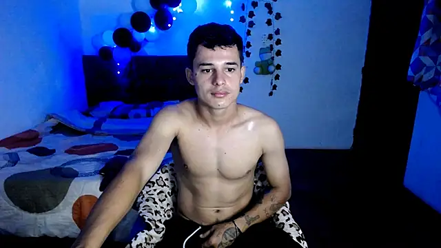 Snapshot of freddy_romas chatting on November 2025 09:12:02 AM freddy romas online show from November 2025 09:12:02 AM