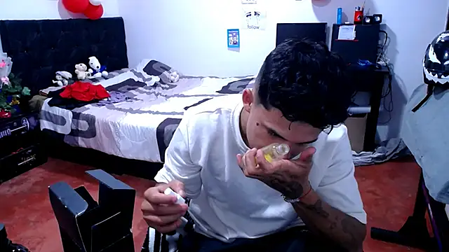 freddy romas online show from May 2026 10:50:03 PM