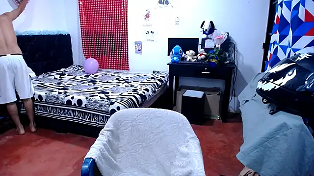 freddy romas online show from July 2026 02:39:01 AM