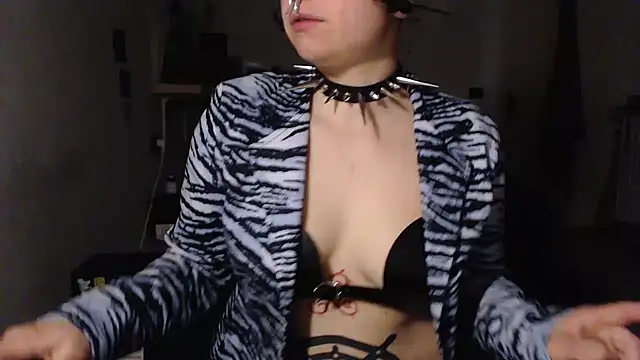 Snapshot of kinkyspirali chatting on March 2025 09:03:02 PM kinkyspirali online show from March 2025 09:03:02 PM