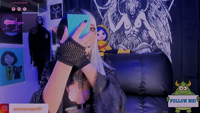 Snapshot of amaracooper_ chatting on March 2025 08:42:02 PM amaracooper online show from March 2025 08:42:02 PM