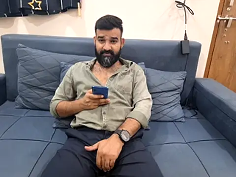 Snapshot of Fun_Guuy chatting on October 2025 10:22:02 AM Fun Guuy online show from October 2025 10:22:02 AM