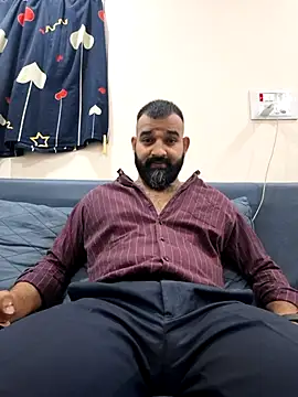 Snapshot of Fun_Guuy chatting on November 2025 03:05:01 PM Fun Guuy online show from November 2025 03:05:01 PM