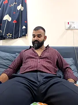 Snapshot of Fun_Guuy chatting on December 2025 02:36:02 PM Fun Guuy online show from December 2025 02:36:02 PM