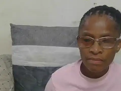 Snapshot of Sugarpoppy24 chatting on February 2025 04:22:01 PM Sugarpoppy24 online show from February 2025 04:22:01 PM