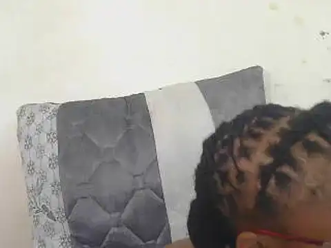 Snapshot of Sugarpoppy24 chatting on February 2025 07:44:02 AM Sugarpoppy24 online show from February 2025 07:44:02 AM