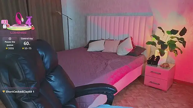 Jenna Adams  online show from June 2026 02:43:02 AM