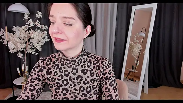 helentasty online show from February 2025 02:31:01 AM