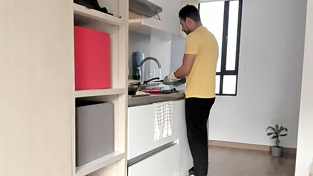 Snapshot of pablo-rincon95 chatting on December 2024 12:38:01 PM pablo-rincon95 online show from December 2024 12:38:01 PM