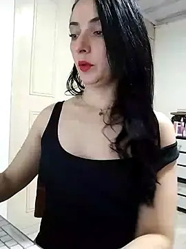 Snapshot of amellie_ros chatting on January 2025 09:19:01 PM amellie ros online show from January 2025 09:19:01 PM