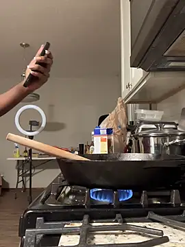 Snapshot of spicysugar74 chatting on January 2025 12:57:02 AM spicysugar74 online show from January 2025 12:57:02 AM