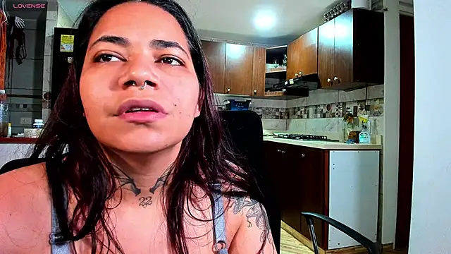 Snapshot of Mabelydani chatting on September 2025 09:21:01 AM Mabelydani online show from September 2025 09:21:01 AM