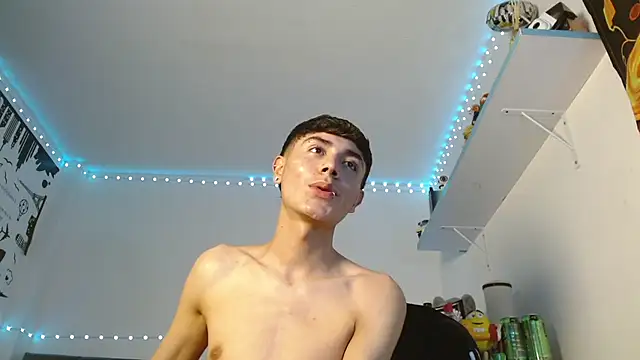 Snapshot of Im_juanda chatting on December 2024 08:31:02 PM Im juanda online show from December 2024 08:31:02 PM