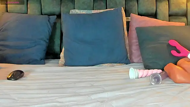 Snapshot of angelswets chatting on March 2025 05:24:02 PM angelswets online show from March 2025 05:24:02 PM