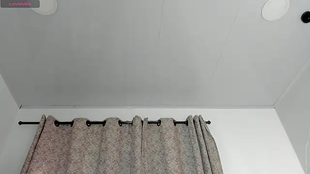 Snapshot of angelswets chatting on September 2025 04:56:02 PM angelswets online show from September 2025 04:56:02 PM