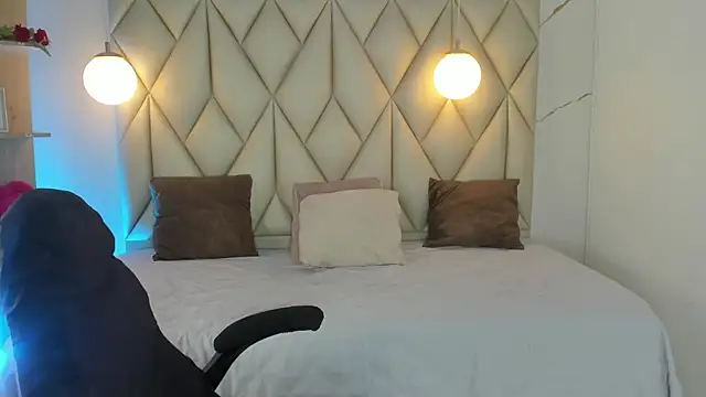angelswets online show from June 2026 01:53:02 PM