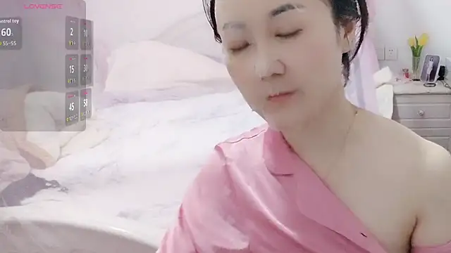 fanfan-FF online show from April 2026 12:39:02 PM