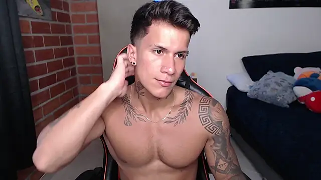 pettergrey1 online show from July 2026 08:48:02 PM
