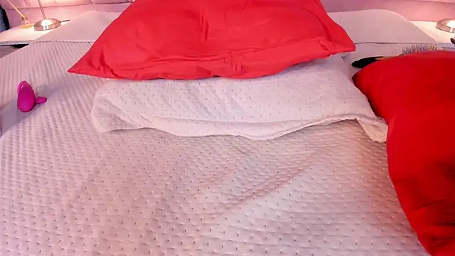 Snapshot of x_milu chatting on February 2025 10:58:01 PM x milu online show from February 2025 10:58:01 PM