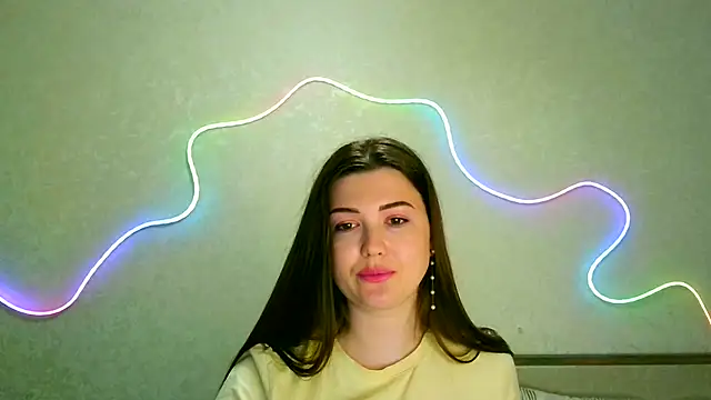Snapshot of SeductiveTati chatting on June 2026 09:39:02 PM SeductiveTati online show from June 2026 09:39:02 PM