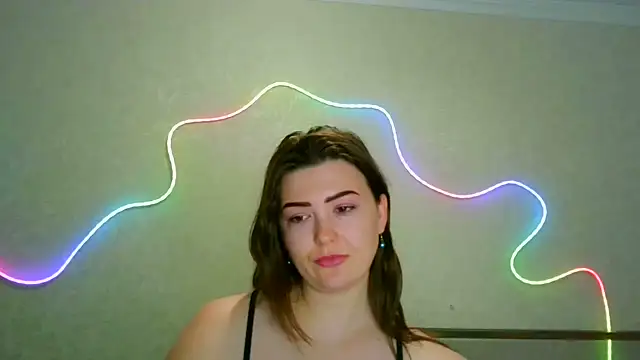 Snapshot of SeductiveTati chatting on August 2026 03:21:02 PM SeductiveTati online show from August 2026 03:21:02 PM
