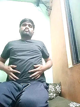 IamKire online show from December 2024 07:00:01 PM