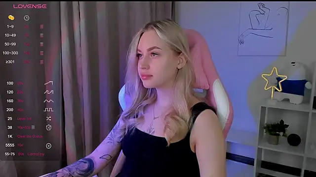 Carol  Cox online show from March 2025 11:35:02 PM