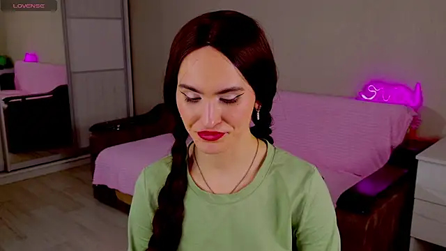 FridaCure online show from January 2025 10:25:02 PM