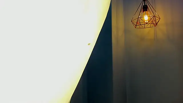 zoe rivers online show from November 2025 12:10:01 AM