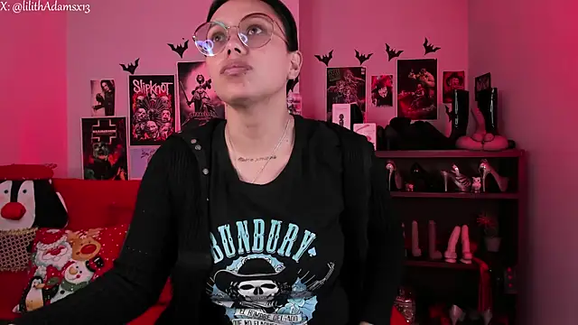 lilith-deveraux online show from December 2025 02:25:01 PM