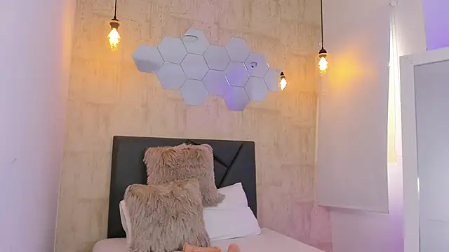 Fransheska-mon online show from January 2025 09:47:02 PM