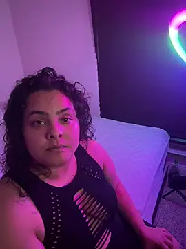 Snapshot of DatBishYouMiss chatting on January 2025 03:15:02 AM DatBishYouMiss online show from January 2025 03:15:02 AM