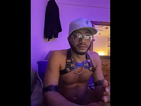 KySir1990 online show from February 2026 03:21:02 AM