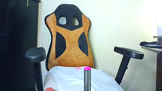 Samary thomas online show from November 2025 01:22:02 AM