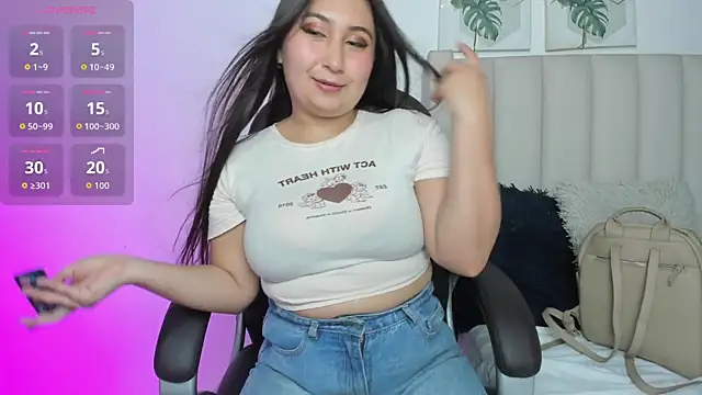 Marian Boobs online show from November 2025 07:12:01 PM