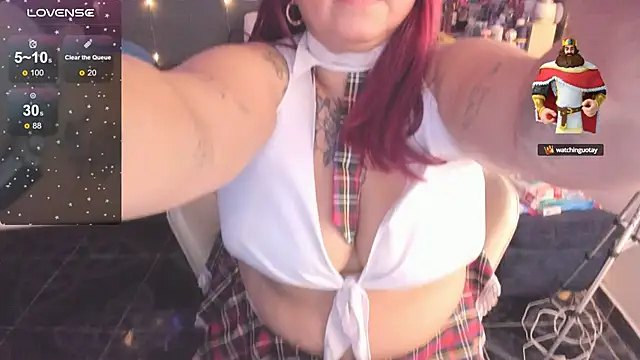 Snapshot of Ivonnee__ chatting on February 2025 05:13:02 AM Ivonnee online show from February 2025 05:13:02 AM