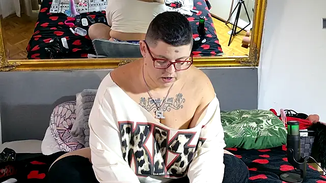 SunshineLexi online show from November 2025 02:05:02 PM