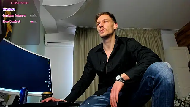 Snapshot of MateoBenjaminX chatting on February 2026 12:22:02 PM MateoBenjaminX online show from February 2026 12:22:02 PM