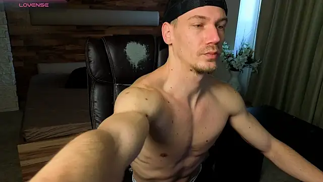 Snapshot of MateoBenjaminX chatting on March 2026 11:45:02 AM MateoBenjaminX online show from March 2026 11:45:02 AM