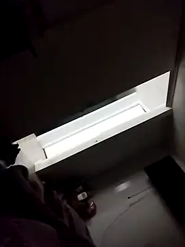 xxierra online show from December 2024 04:56:02 AM