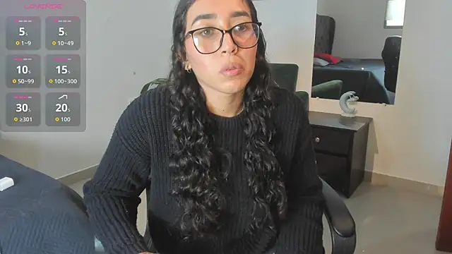  maria foxx  online show from November 2025 07:35:02 PM