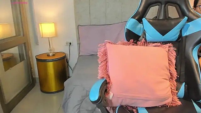  maria foxx  online show from February 2026 05:53:02 PM