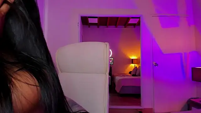 Snapshot of DaniRousse chatting on December 2024 06:30:02 PM DaniRousse online show from December 2024 06:30:02 PM