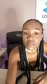 Snapshot of KarlaBelluci chatting on January 2025 08:04:02 PM KarlaBelluci online show from January 2025 08:04:02 PM