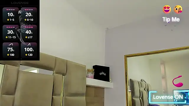 Snapshot of KarlaBelluci chatting on March 2025 12:26:01 AM KarlaBelluci online show from March 2025 12:26:01 AM