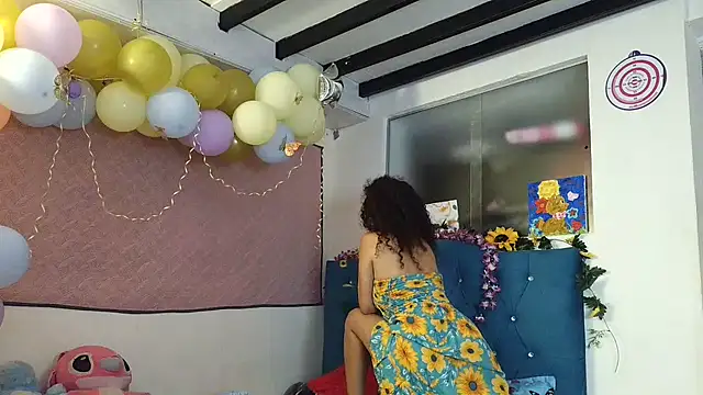 Milkdulce1 online show from February 2026 01:42:01 PM