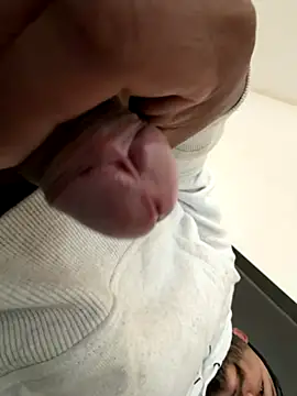 joselo8888 online show from December 2025 09:10:02 PM