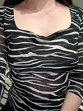 NEW CRYSTAL online show from April 2026 06:22:02 AM