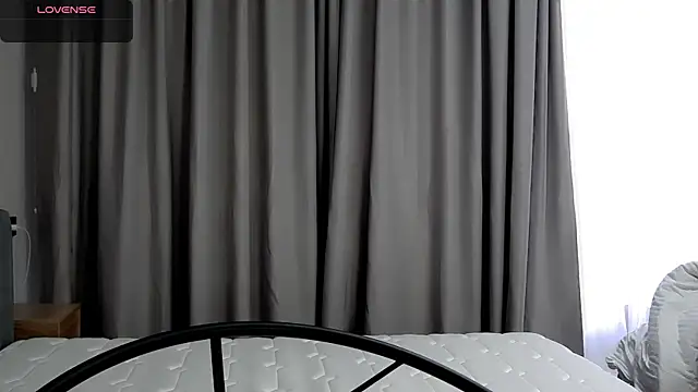 Dasha M online show from December 2025 09:49:01 AM